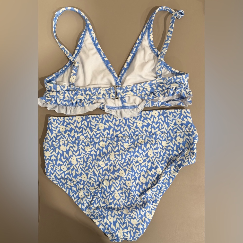 Draper James Summer Picnic Ruffle Bikini Set Blue Floral UPF50 Adjustable Straps - Picture 2 of 7